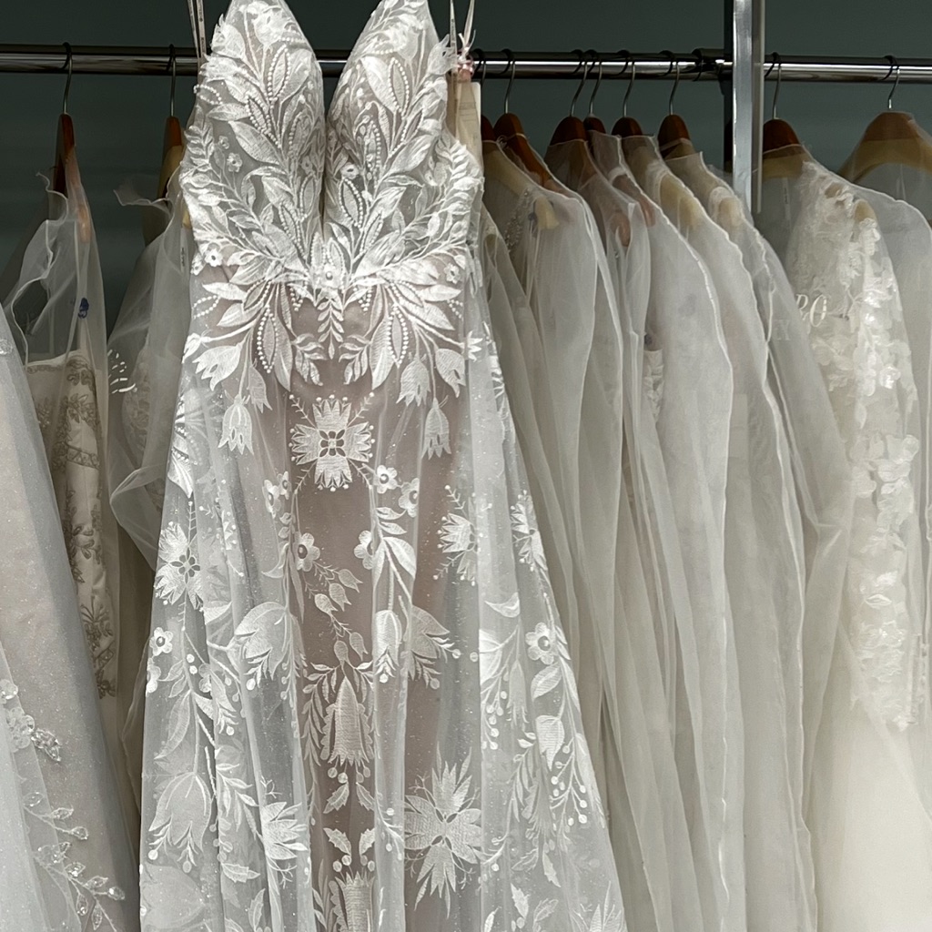 Maggie Sottero White Floral Lace Wedding Dress